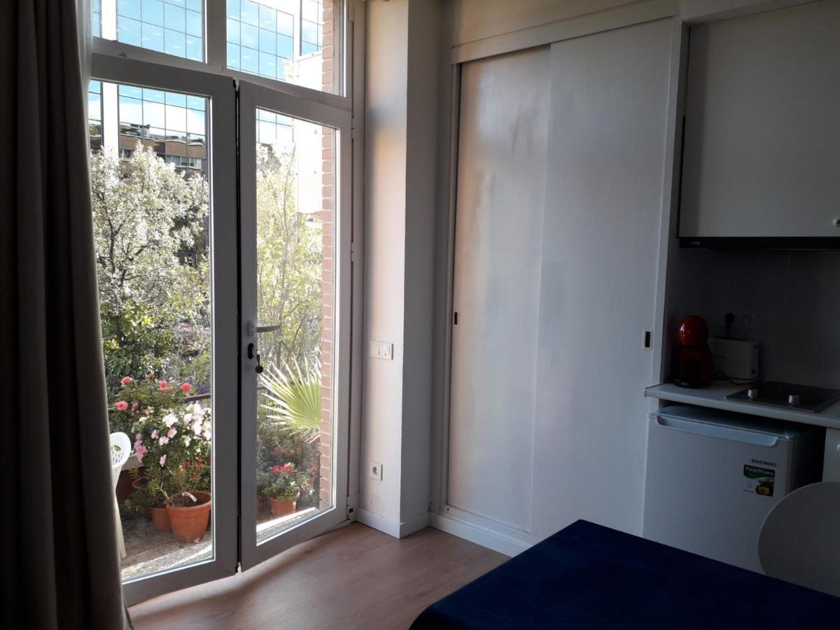 Apartamento Turistico Jardines De Asura Madrid Eksteriør billede